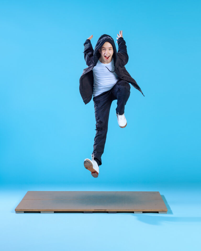 BC-Micah Garland-3V4A2331 (1)